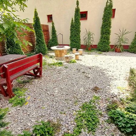 Villa Aida Apartman Hajdúszoboszló Zewnętrze zdjęcie