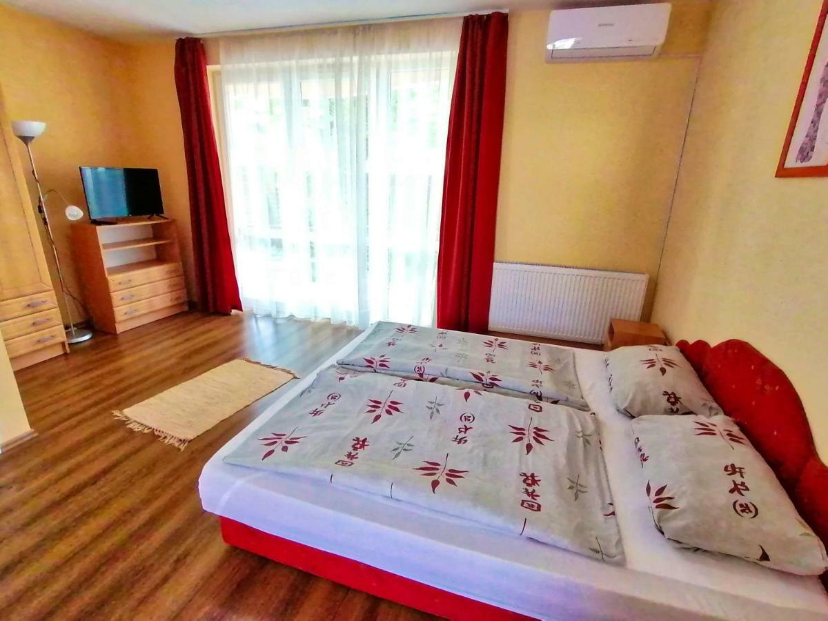 Villa Aida Apartman Hajdúszoboszló Zewnętrze zdjęcie