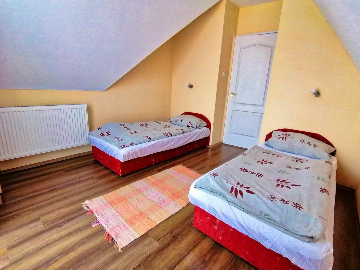 Villa Aida Apartman Hajdúszoboszló Zewnętrze zdjęcie