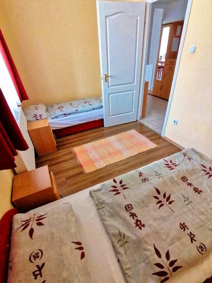 Villa Aida Apartman Hajdúszoboszló Zewnętrze zdjęcie