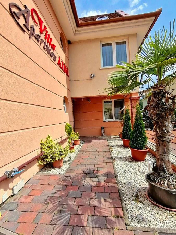 Villa Aida Apartman Hajdúszoboszló Zewnętrze zdjęcie